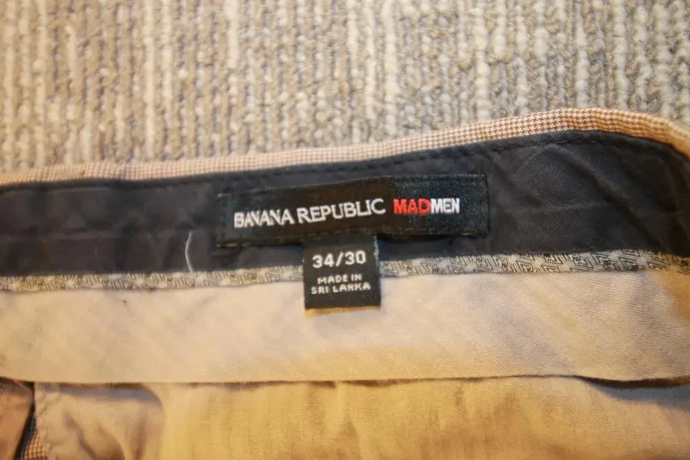 Banana Republic brand banana